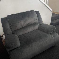 oversized lounge chair