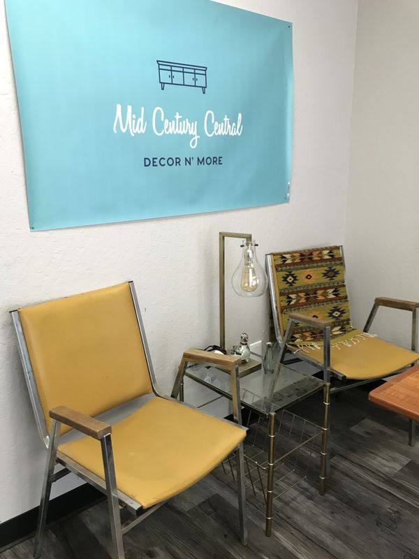 2 Yellow Office Chairs Business Equipment In Chandler Az Offerup