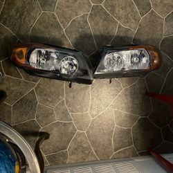 2006-2008 BMW 3 Series Sedan Wagon E90/E91 Halogen Headlights 