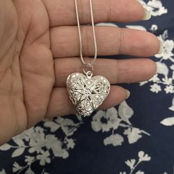 925 Sterling Silver Heart ❤️ Photo Frame Pendant Necklace 