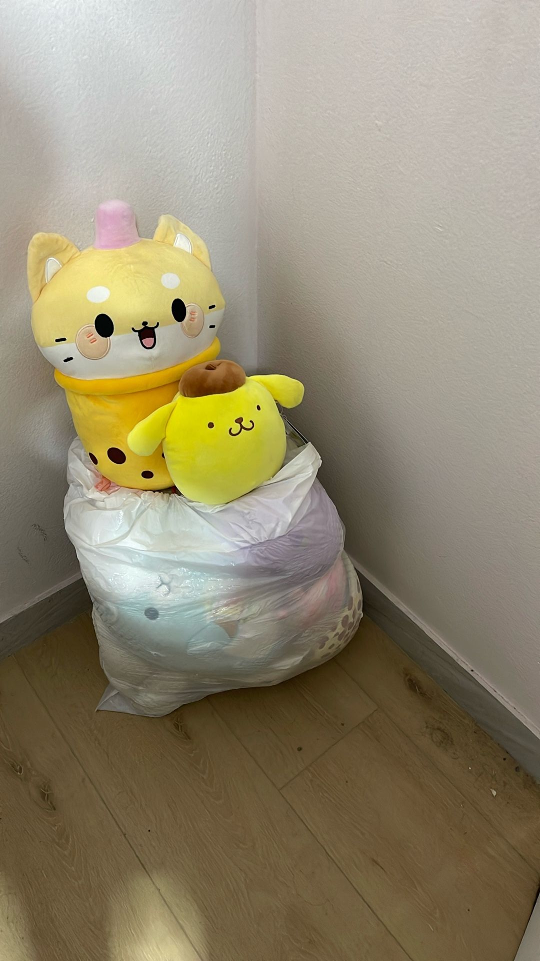 plushies