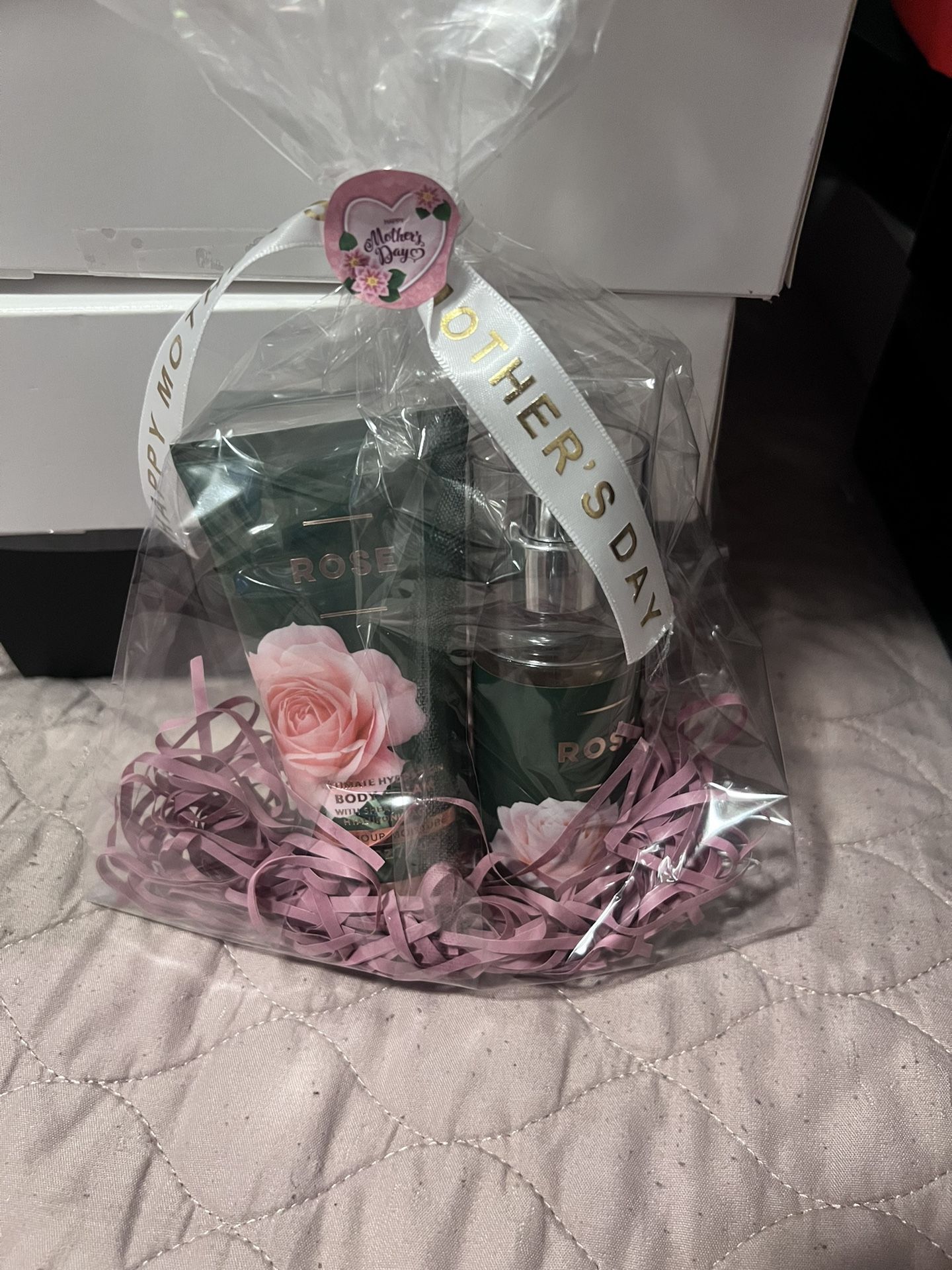 Roseee Bath Anddd Bodyyy