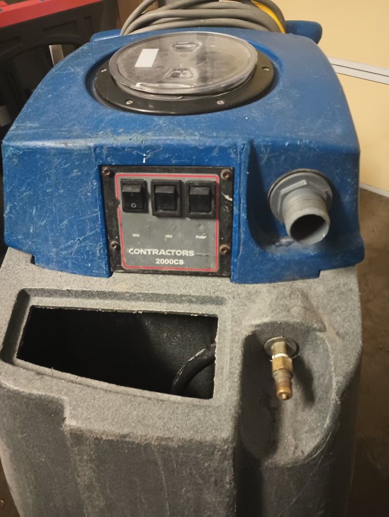 Carpet Cleaning Extractor