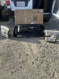 F150 Headlights And Grille 
