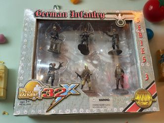 Ultimate Soldier 32X GERMAN INFANTRY SERIES 3 World War 2 Figure Set 1:32 Scale