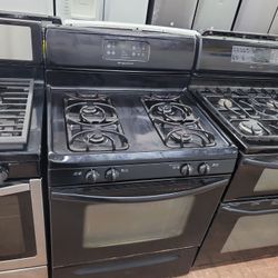 Frigidaire Black Gas Stove