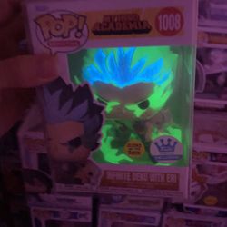 Infinite Deku With Eri (GLOW IN THE DARK)