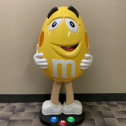 M&M Yellow Guy Candy Store Display 42”