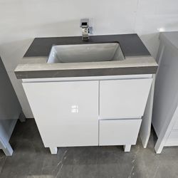 Bathroom Vanity 30” 