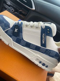Only worn ONCE!!