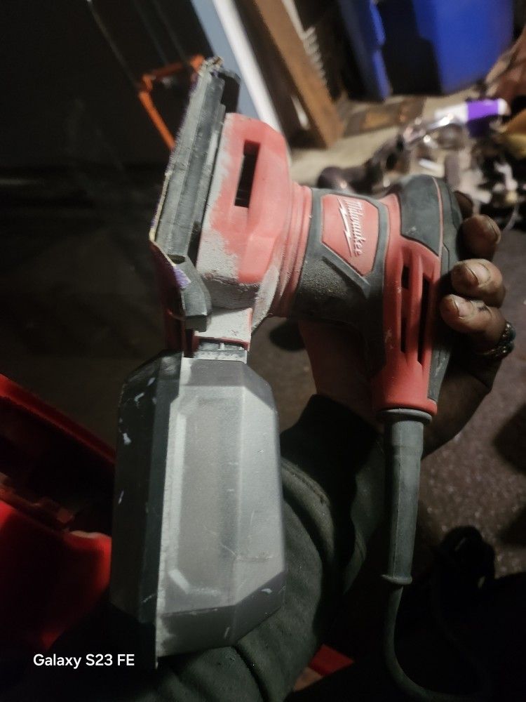 Skillsaw Circular Saw And Milwaukee Palm Sander