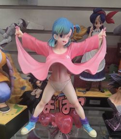 23cm Dragon Ball Z Bulma Lift Up The Skirt