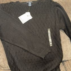 New Men’s Med Size Sweater 