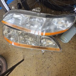 Honda Accord Headlights Year 98 To 2002 