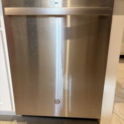 Like New GE Dishwasher 