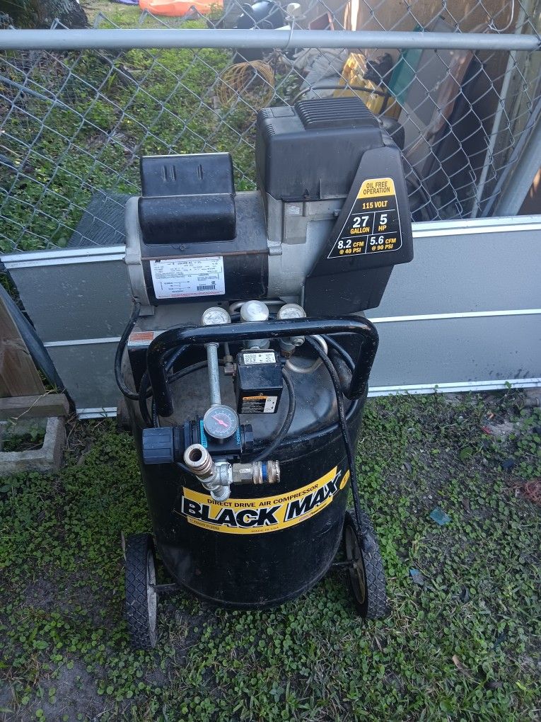 Blackmax Air Compressor