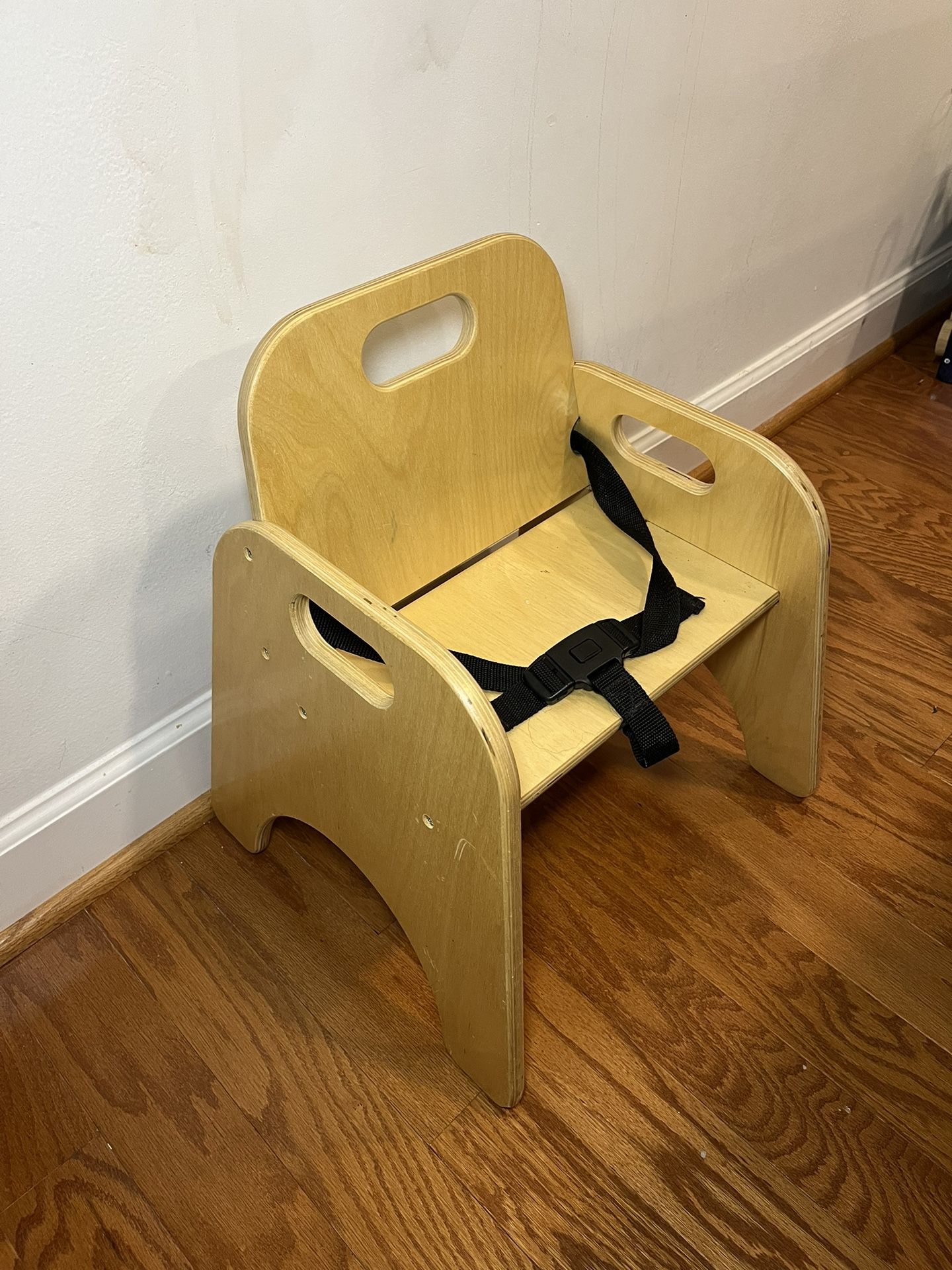 Steffy Wood Products 9” Toddler Wooden Chair With Strap