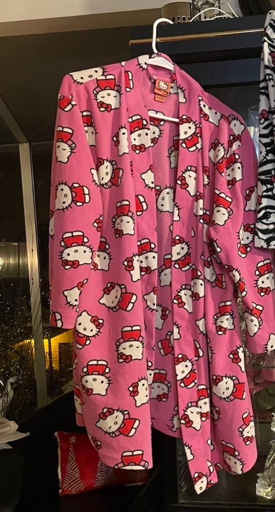Hello Kitty Robe