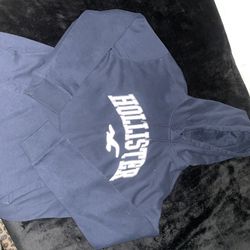 Navy Hollister Hoodie (Size L)