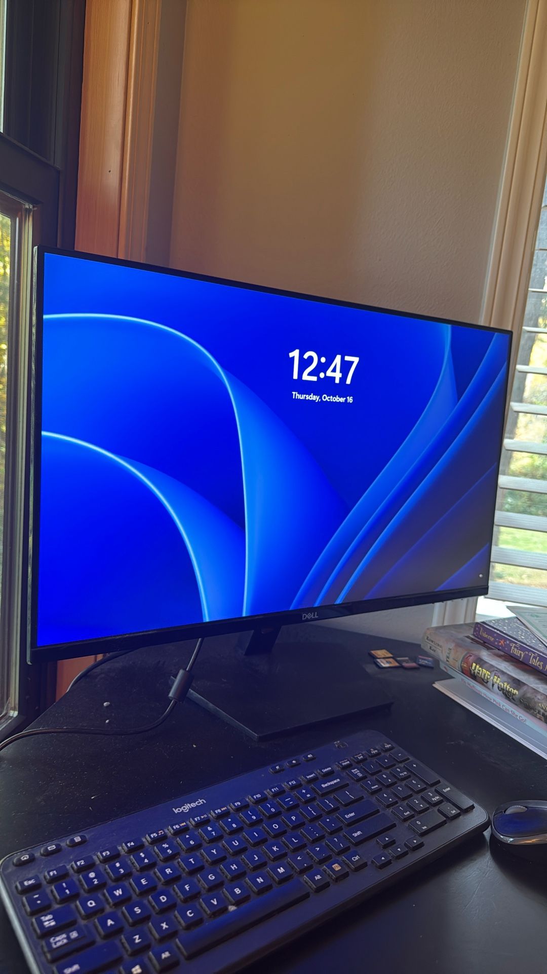 Desktop Computer - Dell Inspiron 3670 With 27” HD Monitor