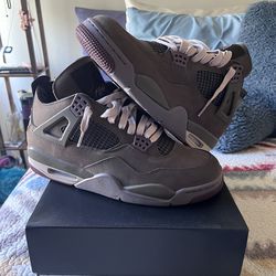 F/S: DS AIR JORDAN IV “ A MA MANIERE DARK MOCHA “ SZ. 10.5
