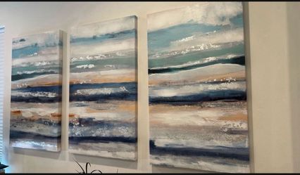 Beautiful Wall Decor Painting Trio Set - Like New’