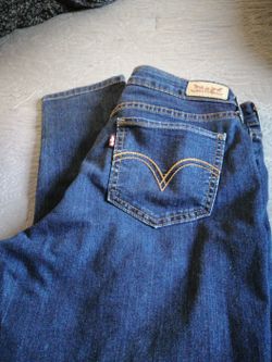 Woman's Clothes