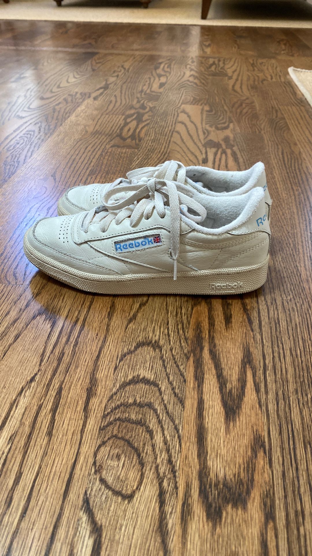 Pacsun Reebok’s Club C 85 Women’s Shoes Size US 6