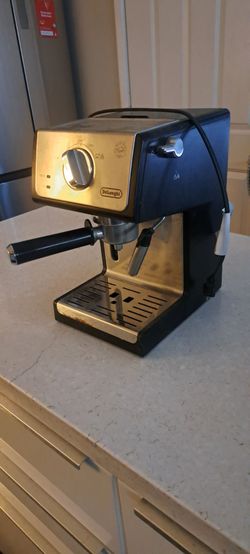 ($45)! De'Longhi ECP3420 Compact Manual Espresso / Cappuccino Maker