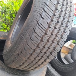 SET OF CONTINENTAL LT275/70R18