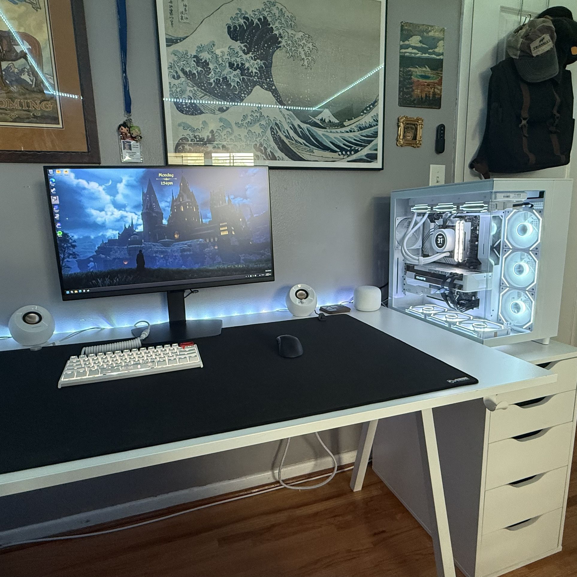 TRADES High Performance Gaming Setup