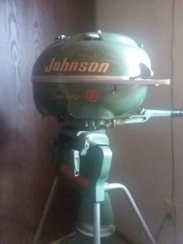 1950 Vintage Johnson Seahorse 5hp outboard boat motor for Sale in Franklin, WI OfferUp