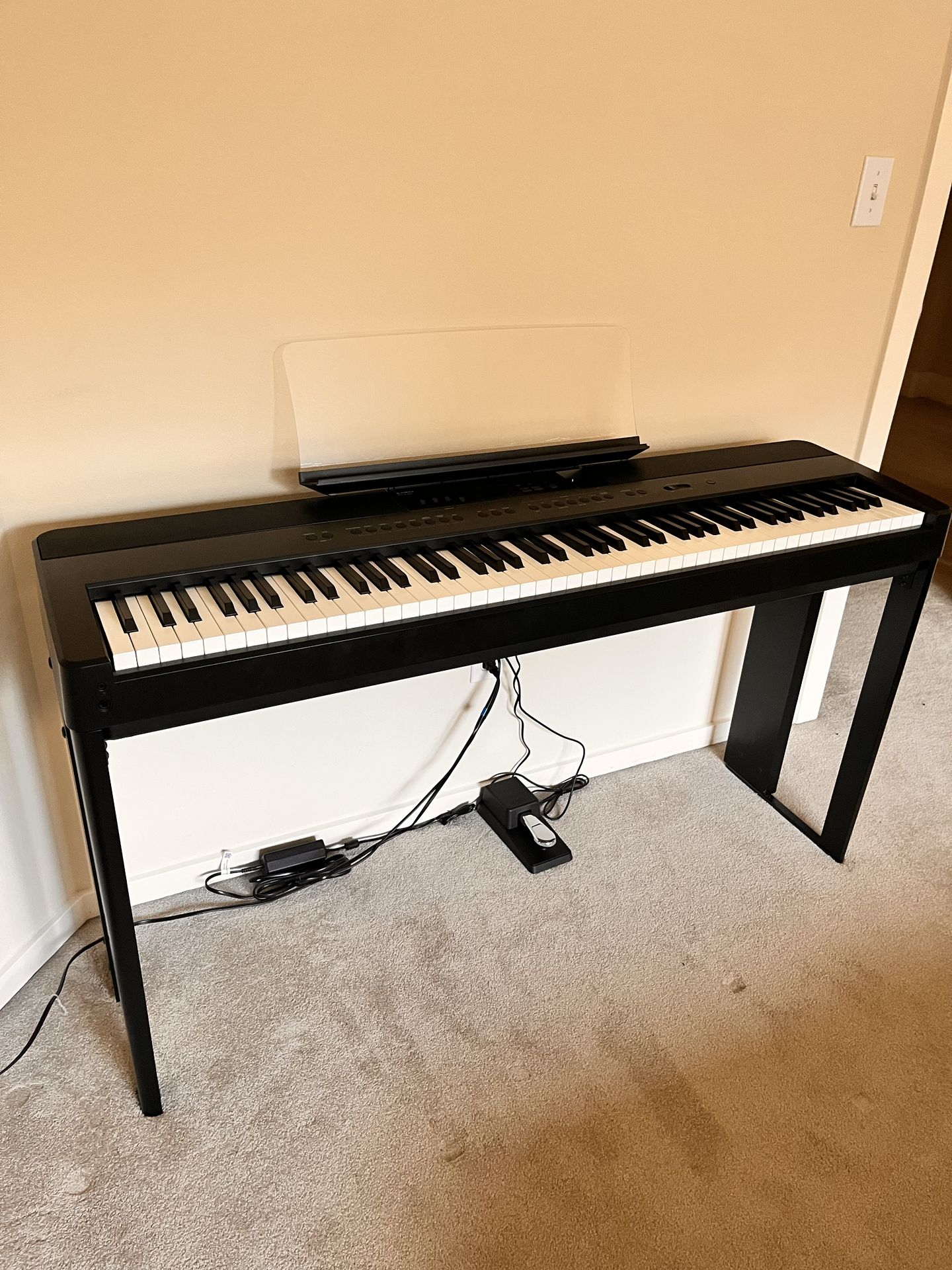 Kawai ES920 digital piano with stand