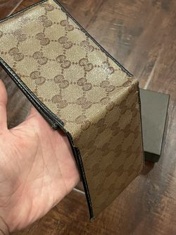 Brown Gucci Wallet for Sale in Pinebluff, NC - OfferUp