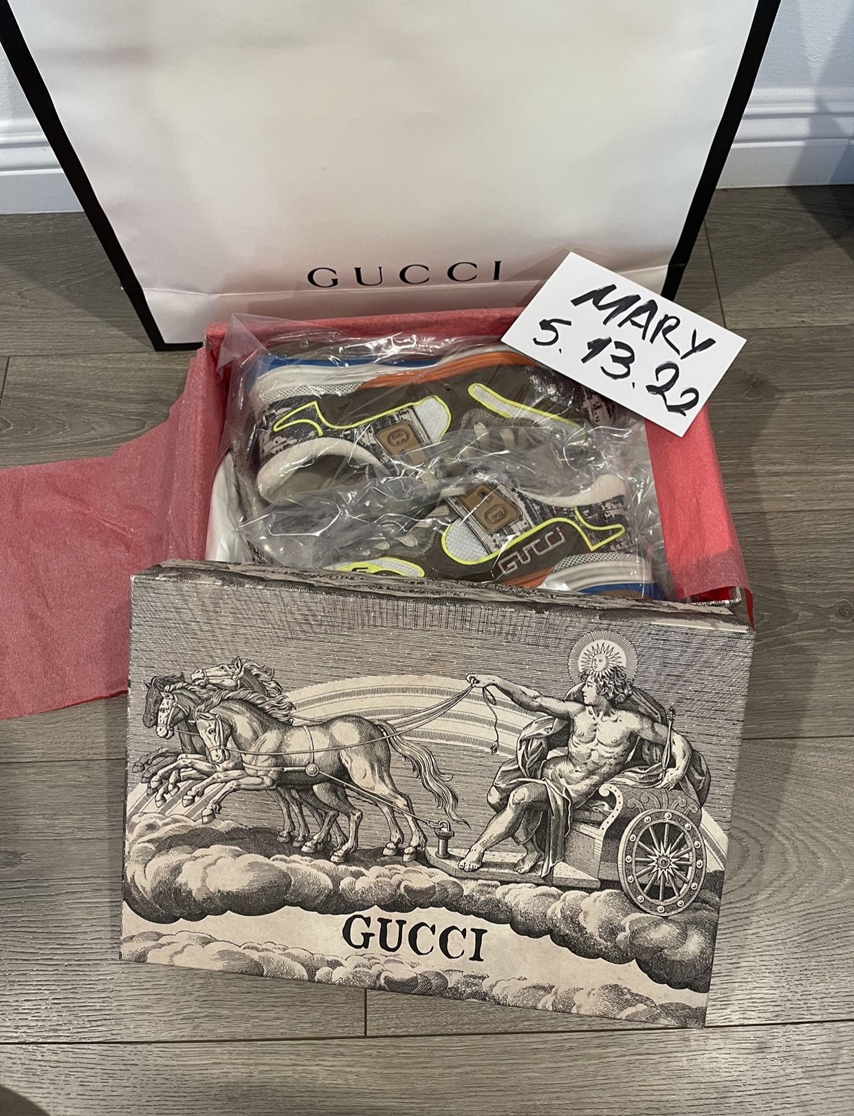 Brand New Full Set Gucci Men's Ultrapace Snakeskin Sneakers. Size G8 / US 8.5 $725