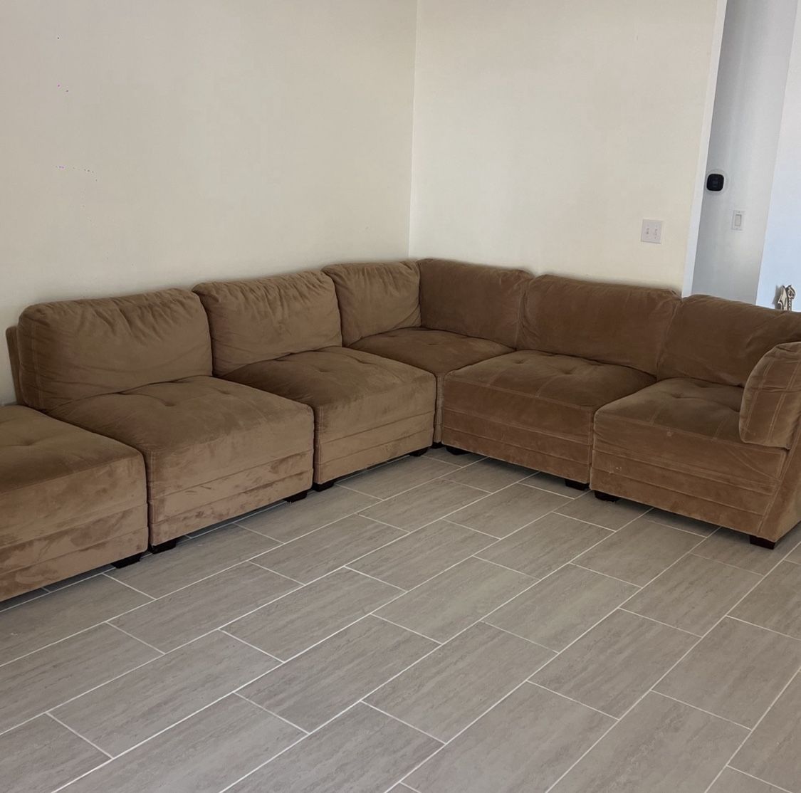 Sectional couch