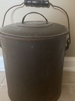 Antiques Pail with Lid and Wooden Handle