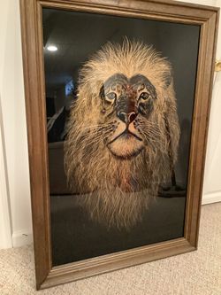 large lion painting 