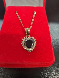 14 K 22" Valentino Chain With A Heart