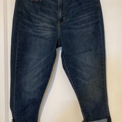 Levi Strauss Signature Gold Women's Mid-Rise  Capris Size 12 W31