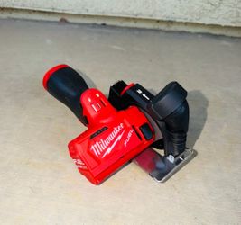 Milwaukee M12 FUEL 12V Lithium-Ion Brushless Cordless 3 in. Cut Off Saw with one Blade (Tool-Only)