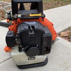 Tanaka Gas Leaf Blower
