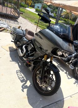 Harley Davidson touring 2022