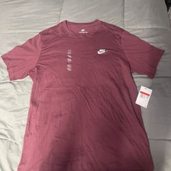 Nike Velvet T-Shirt Brand New Size Large