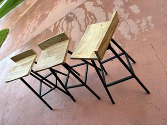 3 Bar Stools