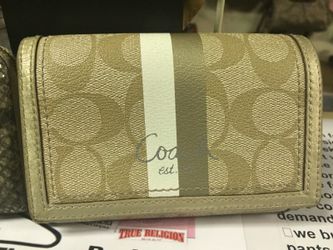 Coach wallet new