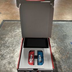 Nintendo Switch 