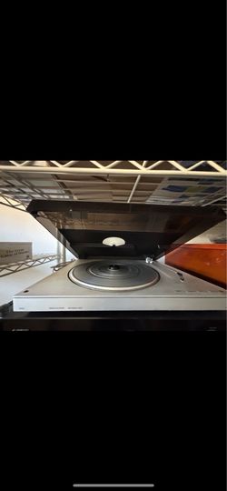 Vintage Turntable