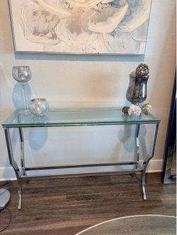Console table