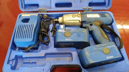 1/2 electric gun cornwell 2 battery and charged